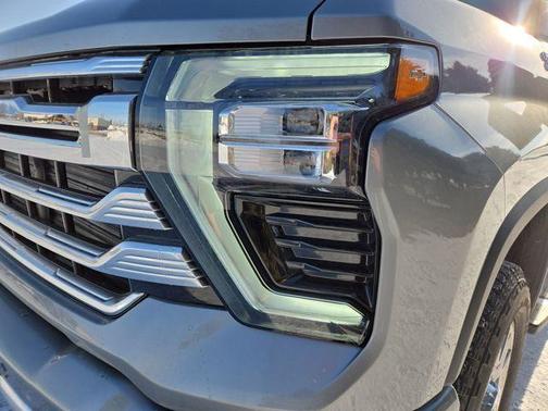 Sterling Gray Metallic 2026 Chevrolet Silverado 3500 High Country