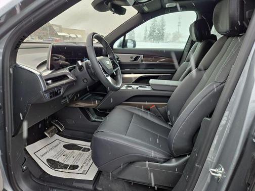 Silver Metallic 2026 Cadillac VISTIQ Sport