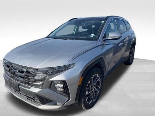 Shimmering Silver 2025 Hyundai TUCSON Hybrid Limited