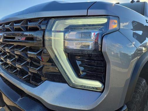 2024 Chevrolet Silverado 2500 ZR2