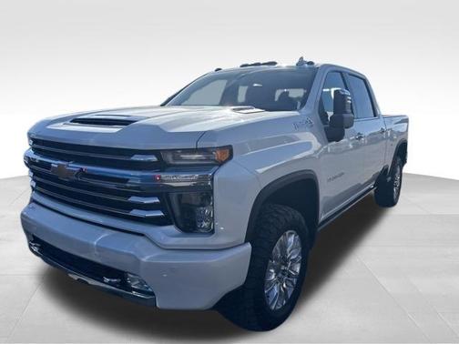 Iridescent Pearl Tricoat 2023 Chevrolet Silverado 3500 High Country