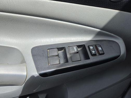 2015 Toyota Tacoma Base