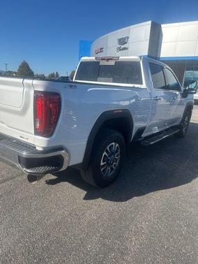 2022 GMC Sierra 2500 SLT