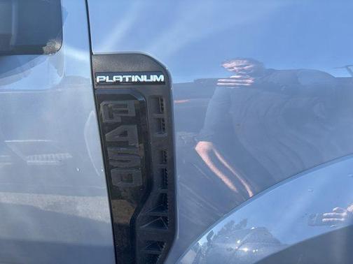 2026 Ford F-450 Platinum