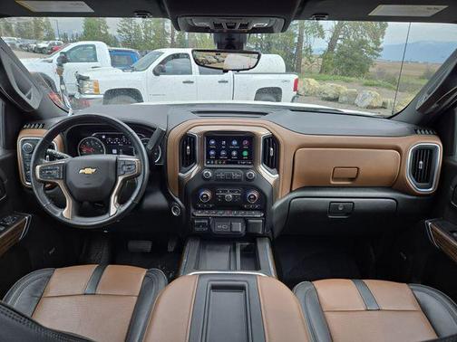 Iridescent Pearl Tricoat 2020 Chevrolet Silverado 1500 High Country