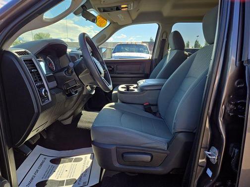 Granite Crystal Clearcoat Metallic 2019 RAM 1500 Classic Express