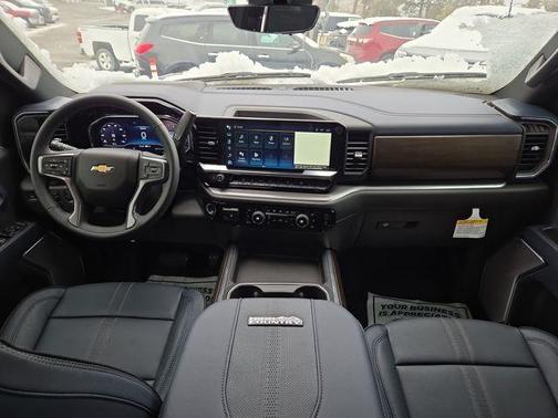 2025 Chevrolet Silverado 3500 High Country