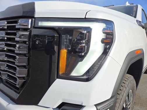 2026 GMC Sierra 3500 Denali Ultimate