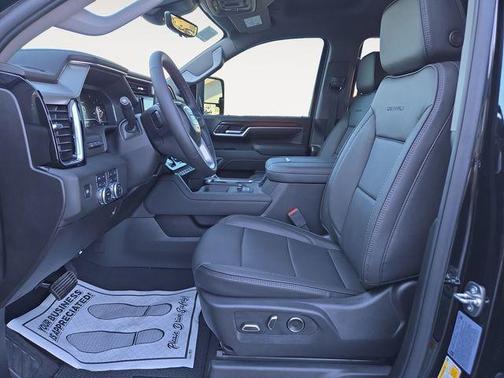 2025 GMC Sierra 2500 Denali