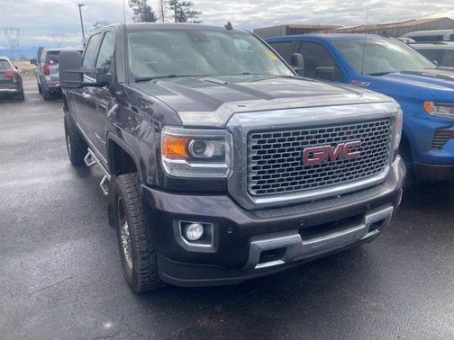 2015 GMC Sierra 2500 Denali