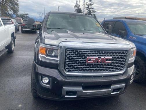 2015 GMC Sierra 2500 Denali