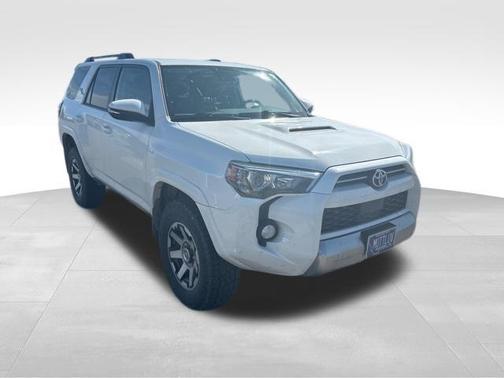 Super White 2020 Toyota 4Runner Sport