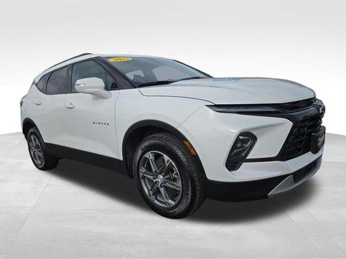 Summit White 2023 Chevrolet Blazer 3LT