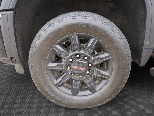 2025 GMC Sierra 3500 AT4