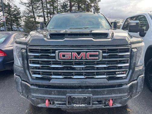 2025 GMC Sierra 3500 AT4