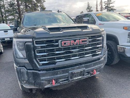2025 GMC Sierra 3500 AT4