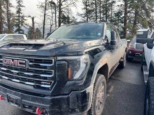 2025 GMC Sierra 3500 AT4