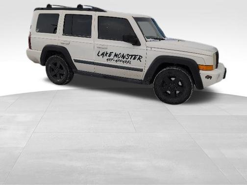 2008 Jeep Commander Sport