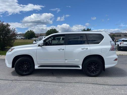 2017 Lexus GX 460 Base