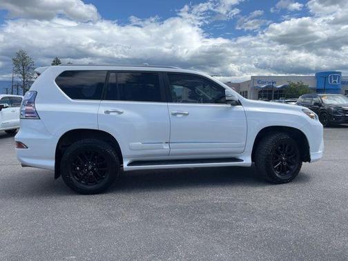2017 Lexus GX 460 Base