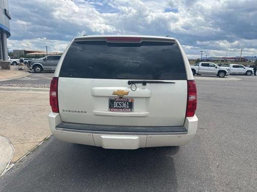 2014 Chevrolet Suburban 1500 LTZ