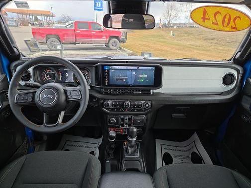 2024 Jeep Wrangler Sport