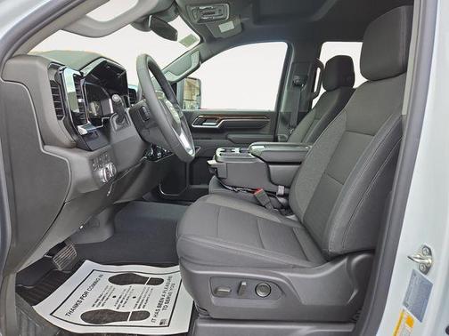 2026 GMC Sierra 2500 SLE