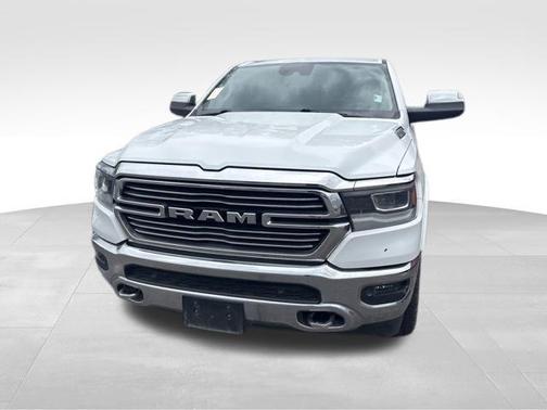 Bright White Clearcoat 2021 RAM 1500 Laramie
