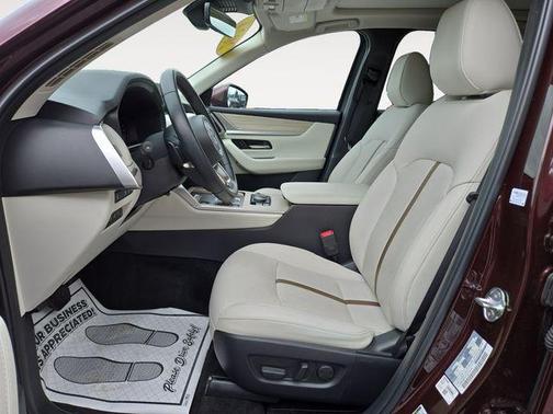 2024 Mazda CX-90 PHEV Premium Plus