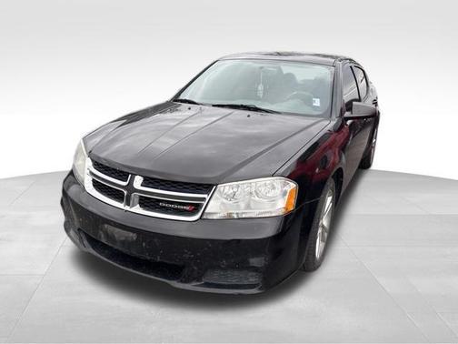 Black Clearcoat 2012 Dodge Avenger SE