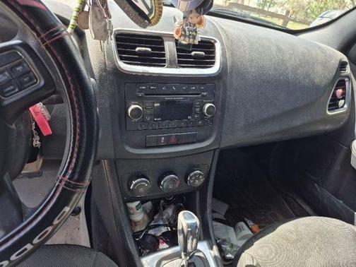 Black Clearcoat 2012 Dodge Avenger SE