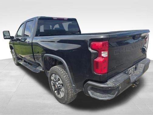 Black 2024 Chevrolet Silverado 2500 Custom