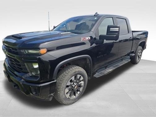Black 2024 Chevrolet Silverado 2500 Custom