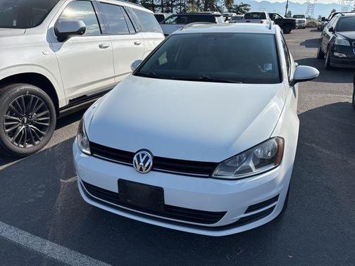 2015 Volkswagen Golf SportWagen S