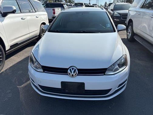 2015 Volkswagen Golf SportWagen S