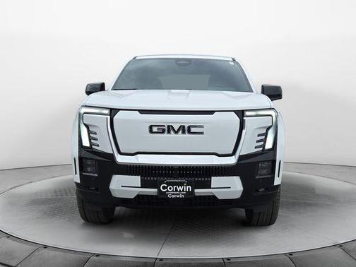 2025 GMC Sierra EV Denali