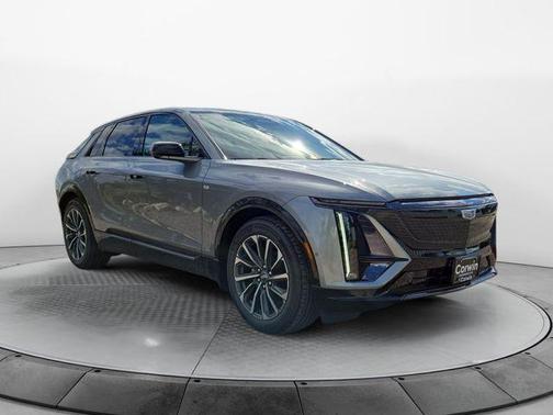 2025 Cadillac LYRIQ Sport