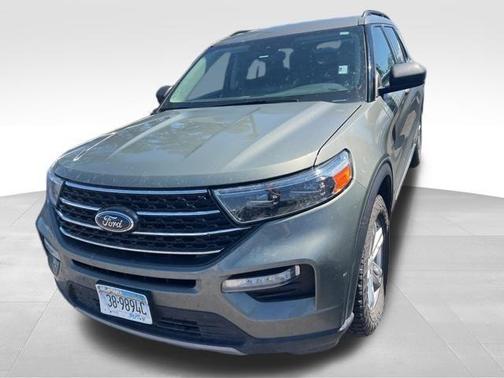 Silver Spruce Metallic 2020 Ford Explorer XLT