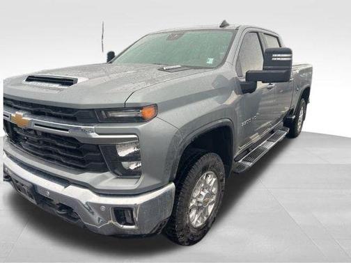 2025 Chevrolet Silverado 3500 LT