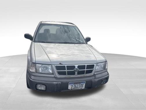 White 2000 Subaru Forester S