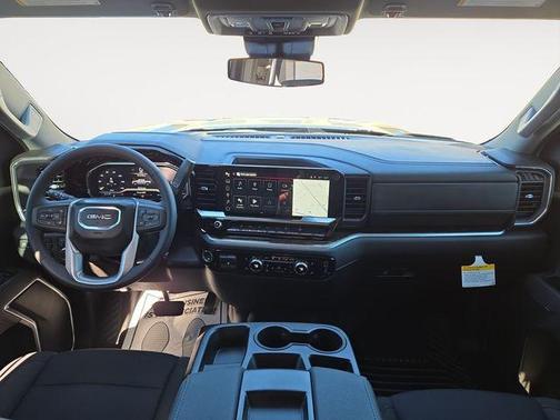 2025 GMC Sierra 1500 SLE