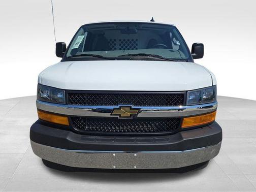 Summit White 2025 Chevrolet Express 2500 Work Van