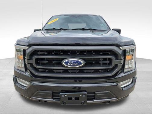 Black Metallic 2023 Ford F-150 XLT