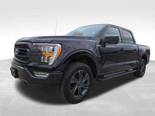 Black Metallic 2023 Ford F-150 XLT