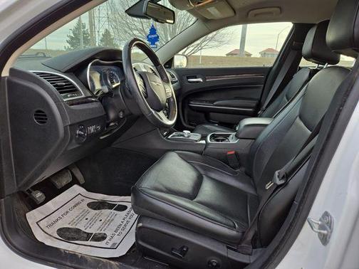 2019 Chrysler 300 Limited