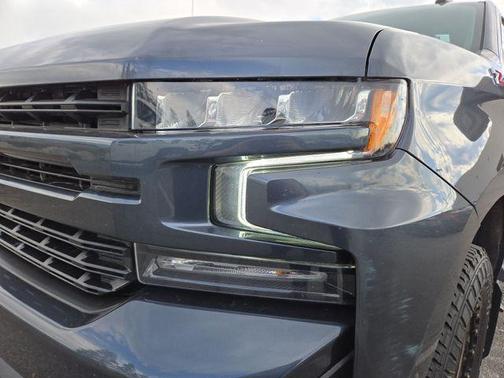 Shadow Gray Metallic 2021 Chevrolet Silverado 1500 RST