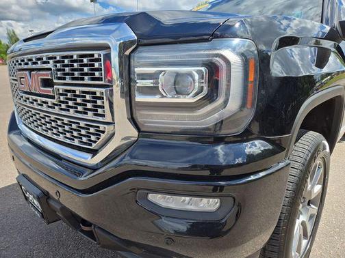 Onyx Black 2017 GMC Sierra 1500 Denali