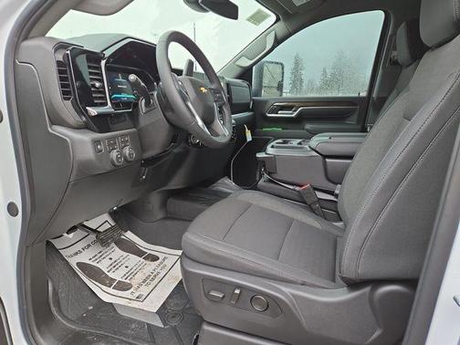 Summit White 2026 Chevrolet Silverado 3500 LT