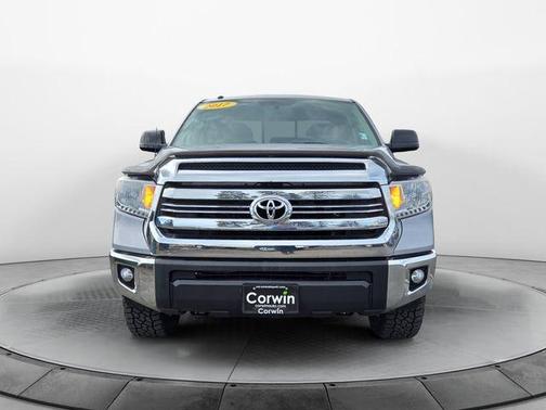 2017 Toyota Tundra SR
