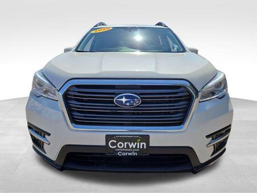 Crystal White Pearl 2020 Subaru Ascent Limited 8-Passenger